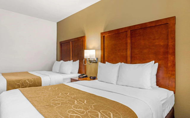 Comfort Suites