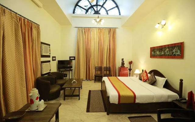 OYO 8844 Meadows Inn