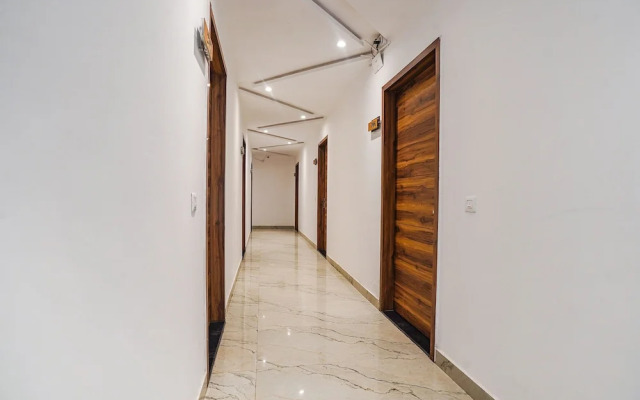 Fabhotel Grand Inn Ii