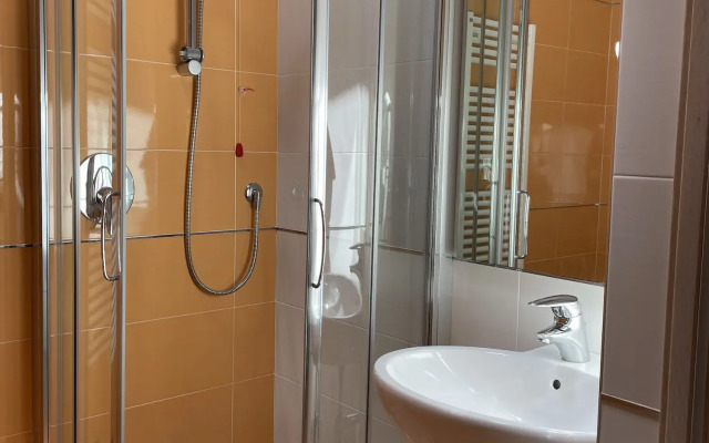 Alexandra Stay Residence