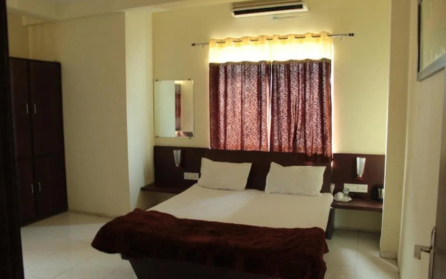 Hotel Om by FabHotels