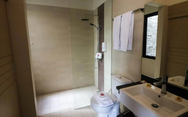 Svarna Suite Seminyak