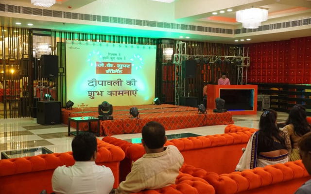 Suncity Hotel & Restaurant