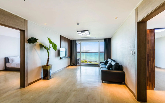 Spring and Autumn Hotel&Resort