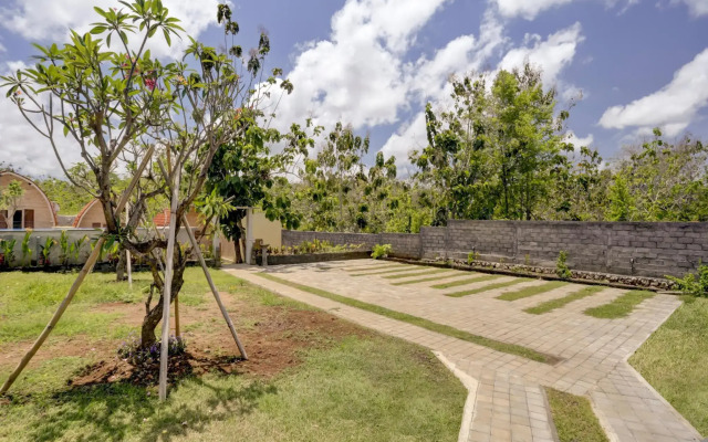 Jro Gde Balangan Homestay