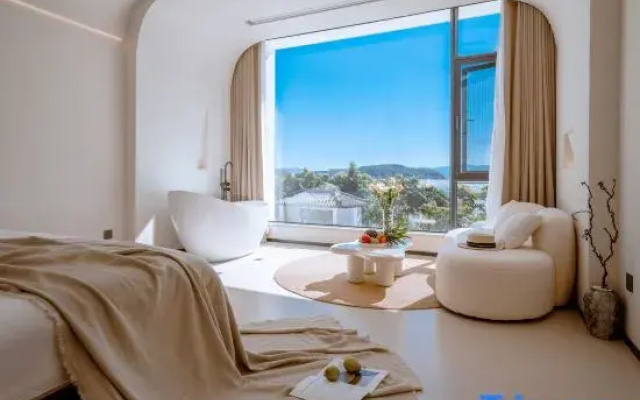 Xiaolu Chenke Island Neighbor Sea View Hotel (Erhai Branch)