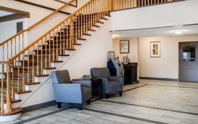 Clarion Inn near JBLM