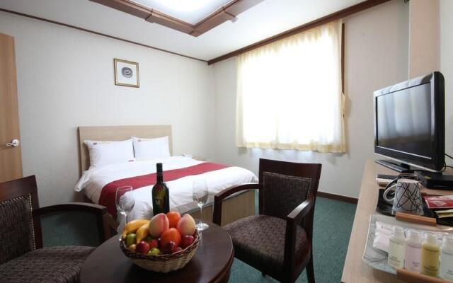 Tongyeong Tourist Hotel