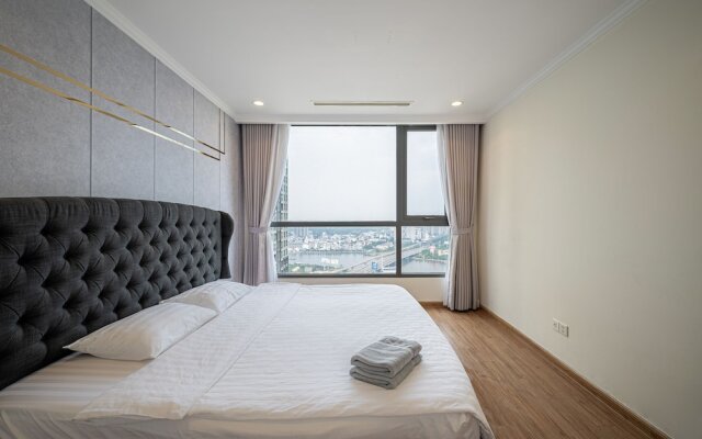 Landmark Condotel Art By KaySuite