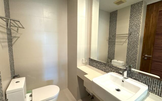 Studio with washer and WiFi in Rawai