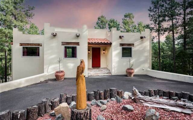 Eagles Rest - Four Bedroom Cabin