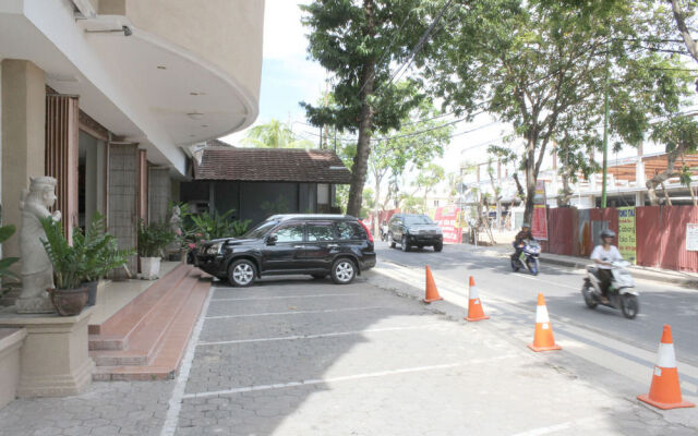 Airy Raya Kuta 20 Joger Bali