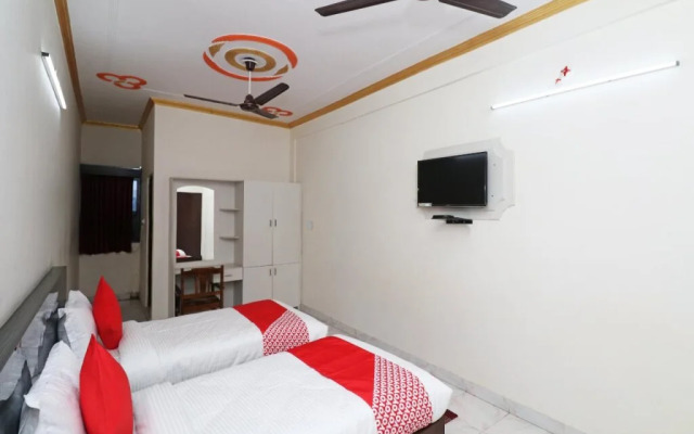 Hotel Buddha By OYO Rooms