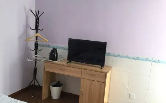 Shanghai Zhouqiao apartment