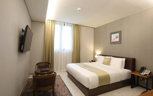 Rest Hotel