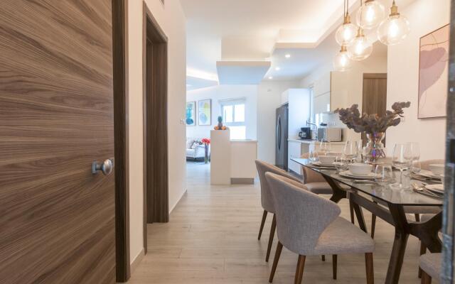 Stylish 3-Bedroom Apartment near the Bavaro Beach