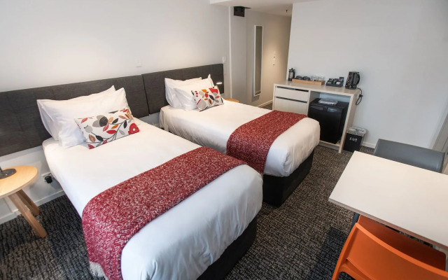 Hotel Give