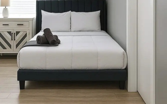 Hollywood Beach Family-friendly 1BR