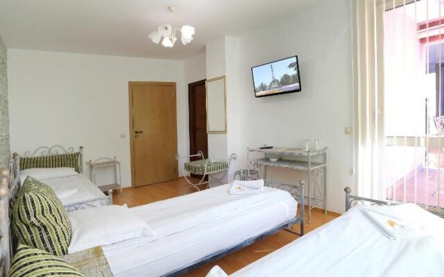 Family Hotel Amor