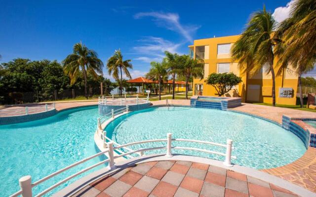 Water Front 1BR Apartment 2