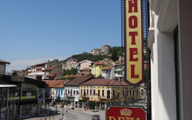 Real Hotel