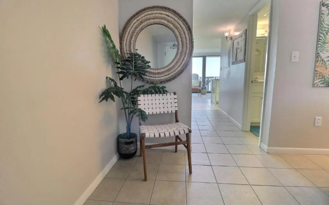 Island Winds West 678