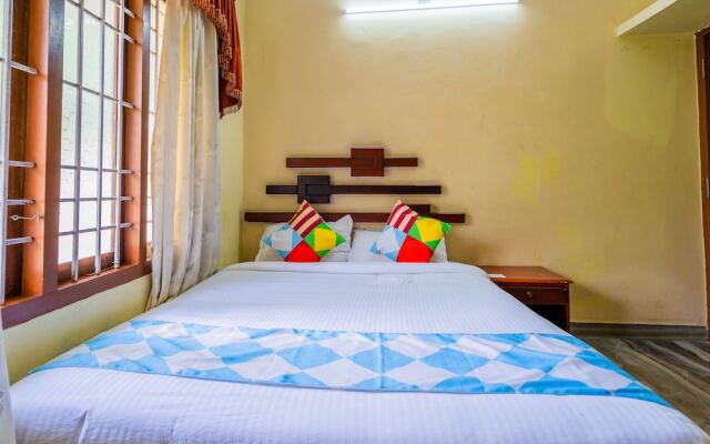 OYO 14172 Home Modern 2 BHK Palarivattam