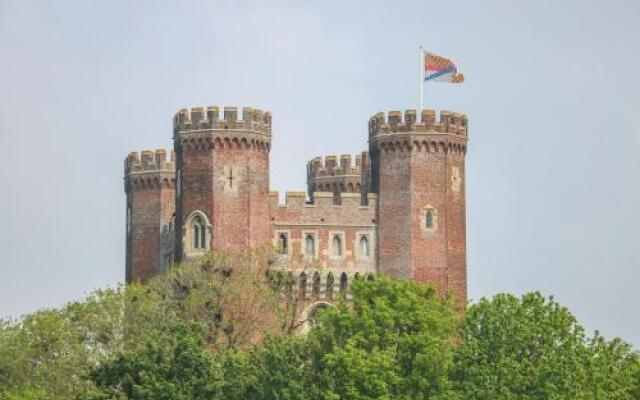 Castle View Lodge