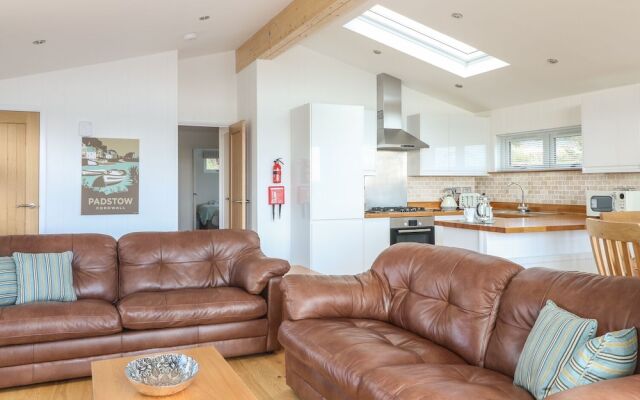14 Faraway Fields, Liskeard