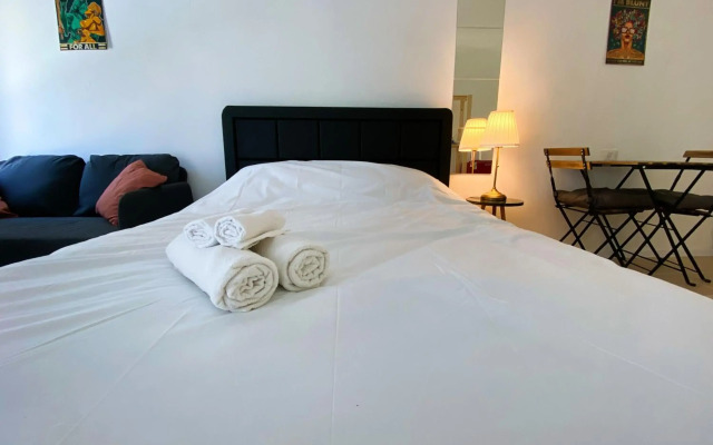 Lev Florentin Apartments