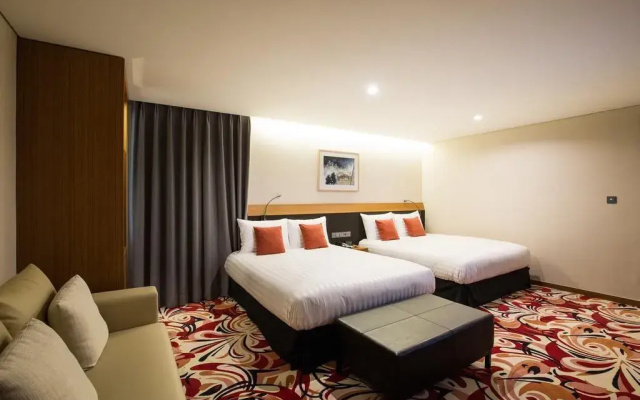 Ramada Encore Jeju Yeondong