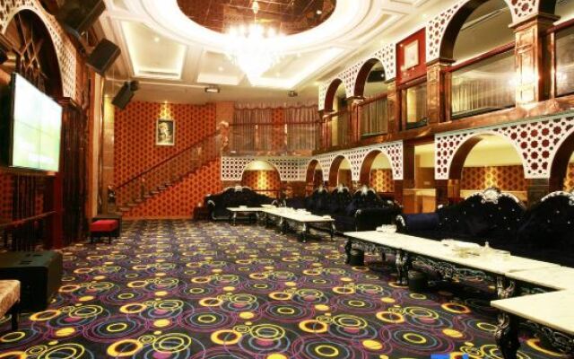 Huatai Hotel