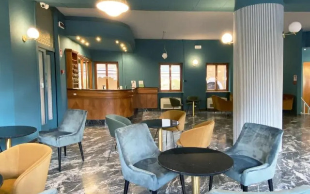 Hotel Astoria