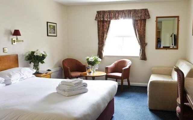 Cobham Lodge