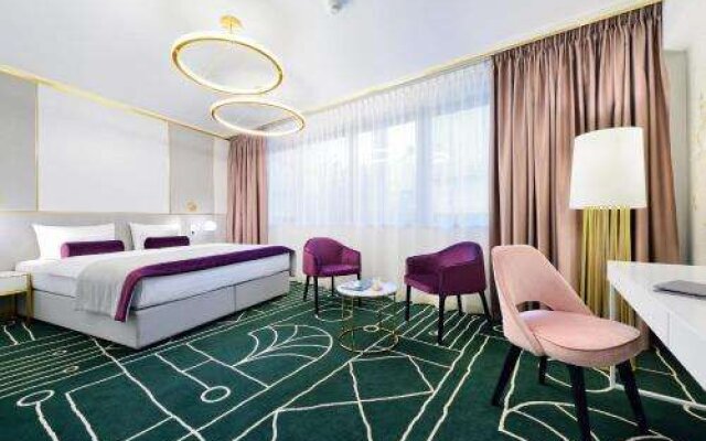 Hotel Ferreus Modern Art Deco