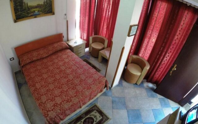 Hotel Ideal