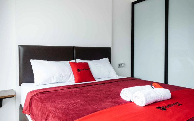 RedDoorz Plus near ICE BSD 2