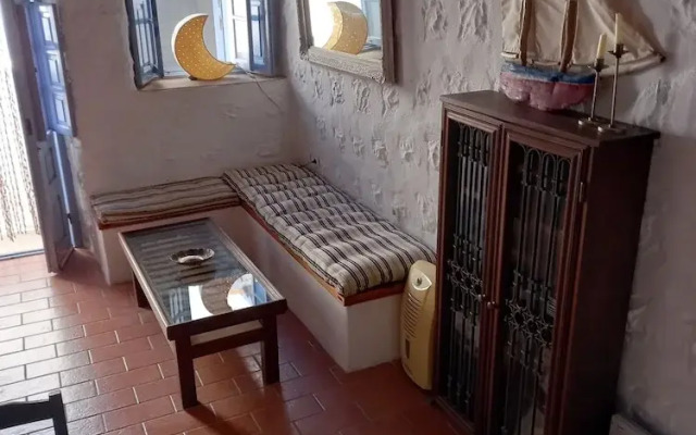 Traditional 2 Bd Chora House Patmos
