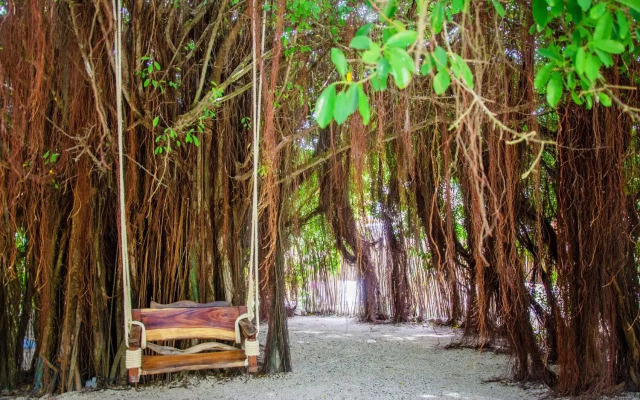 Namaste Beach Club & Hotel