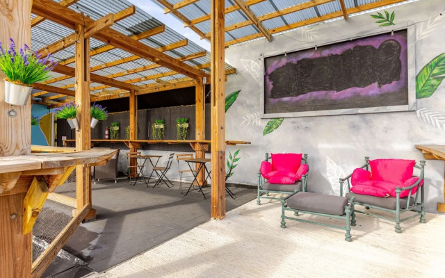 City Beach Apartments