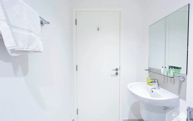 Exclusive Burj Crown 4b Balcony Burj Khalifa View