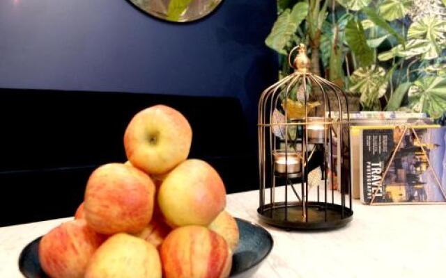 1 Craven Hill Gardens