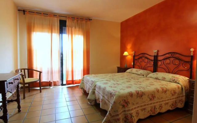 Hotel Rural Hojaranzos