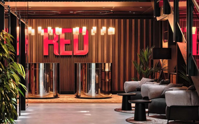 Radisson RED Hotel & Radisson RED Apartments, Kraków
