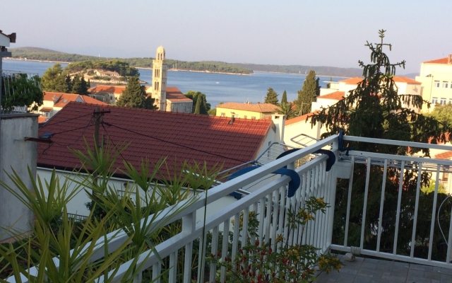 Apartment Tomi - beautiful view: A1 Hvar, Island Hvar