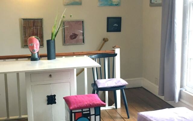 2 Bedroom Flat in North Kensington