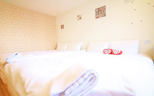 Fengjia Corner Hostel