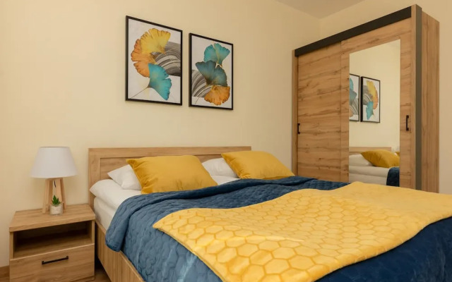 Apartment Bialej Floty by Renters