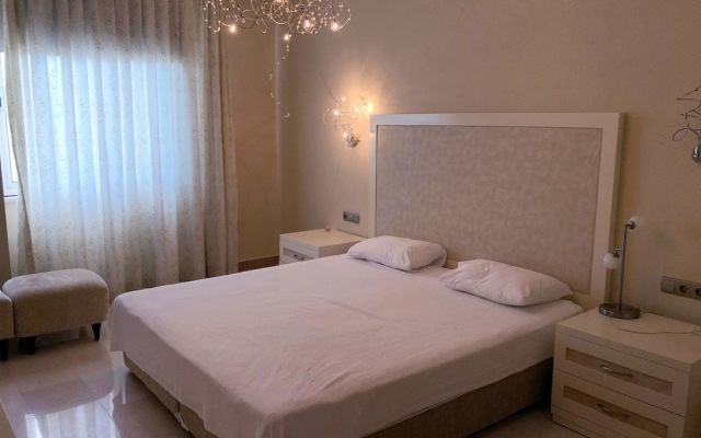 Apartment 2 bedroom Goldcity 5