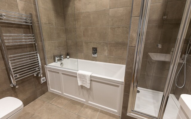 Astonishing 2BR Near Mayfair and Piccadilly Circus